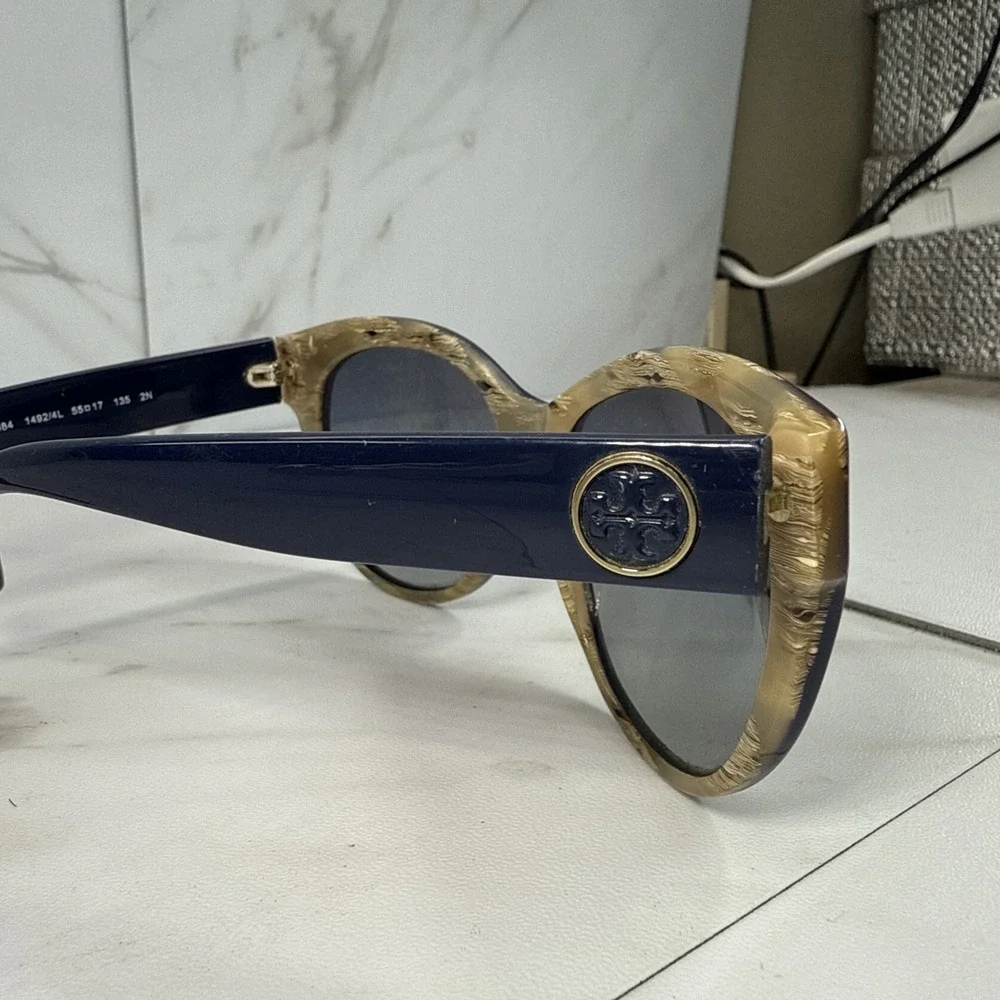 Tory Burch✨Sunglasses✨Authentic✨Blue Tan✨TY7084‎ 1492/4L 55-17-135✨Frames Only